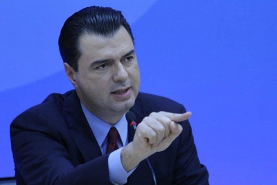 Vijon replika në distancë, Basha-Ramës:Gërrvërret prej palaçoje s’e mbulojnë dështimin tënd dhe krizën ku i ke zhytur njerëzit