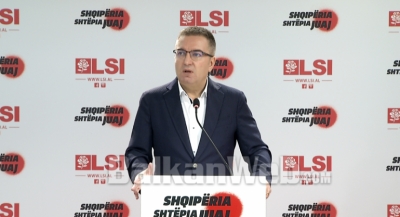 “Vend qesharak dhe karagjoz”, Luan Rama: Shqipëria është Republikë, por ditë të republikës nuk ka!