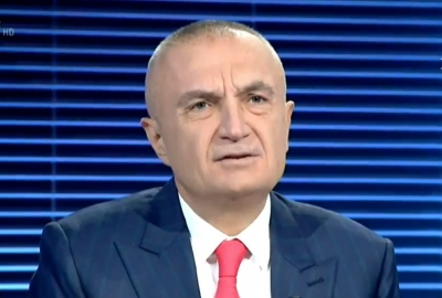 Flet Meta: Çfarë ndodh nëse më shkarkon Gjykata Kushtetuese