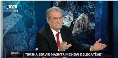 Berisha: Në selinë e Bashës ka vrasës dhe pengmarrës, qëndrimi i tij ndaj bandave i heshtur