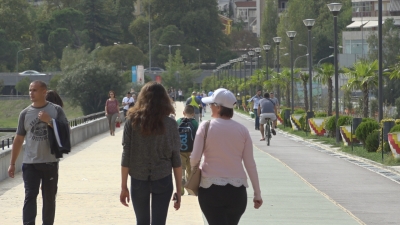 Depresioni tek shqiptarët, 1 në 4 persona i sëmurë. Të rrezikuar dhe fëmijët