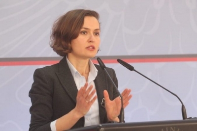 Shahini: Çfarë ndodh nëse shkolla nuk hapet më 6 prill dhe me provimet kombëtare