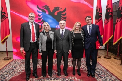 Meta dekoron basketbollistët e shquar Artan Terihati dhe Pjerin Bushati me titullin “Mjeshtër i Madh”: Na ka dhënë emocione të paharruara