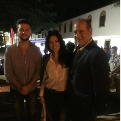 'Ndjehem shqiptar'! Ish këshilltari i Clinton dhe Obama i bashkohet kauzës për mbrojtjen e Teatrit