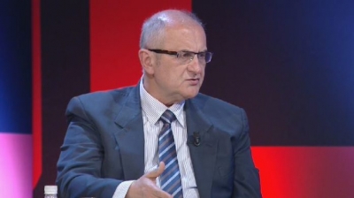 Petrit Vasili: 13 tetori të shërbente për reflektim. Rasti i Valdrin Pjetrit, Rama i përdor dhe i lëshon