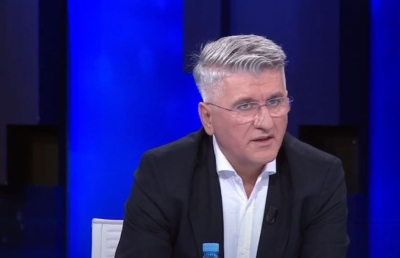 “Konflikti brenda PD-së, aleati më i mirë i…”- Gjekmarkaj: Përçarja tashmë është plagë e mbyllur! Çështja nuk është se cilin do kryetar Alibeaj, por kë zgjedhin demokratët