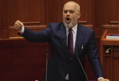 Është çmendur/ Rama: Mediat po na bllokojnë negociatat