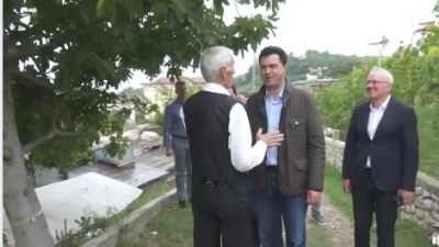 Basha tek familjet durrsake të dëmtuara nga tërmeti, 5 kërkesa urgjente qeverisë