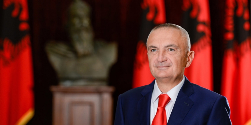 Presidenti Meta: Shqiptarët në Mal të Zi do kremtojnë festat me simbolet kombëtare