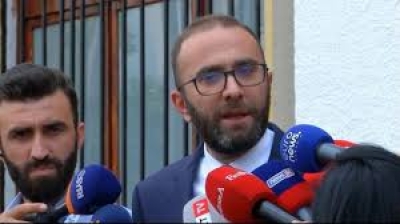 Bardhi sulmon Bashën: Sjellja prej grupi paramilitar hedh në erë bashkëjetesën brenda PD