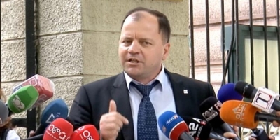 Maliqi-Ramës:Të doli boja nga ndërkombëtarët. Lëri intrigat se fundi të pret por voto Marrëveshjen
