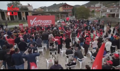“Të votojmë masivisht numrin 6”, Kryemadhi në Kavajë: Vota për LSI garanton ndryshimin e madh dhe i jep fund tranzicionit të dhimbshëm