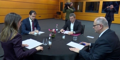 Mblidhet Këshilli Politik për ndryshimet kushtetuese. Në tryezë edhe Rama, priten debate të forta