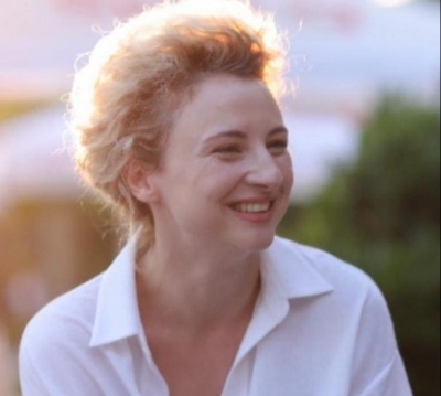 “8 Marsi”, ish-deputetja e LSI: Një ditë reflektimi! Nuk jeni vetëm do të vazhdojmë te luftojmë se bashku, kundër diskriminimit