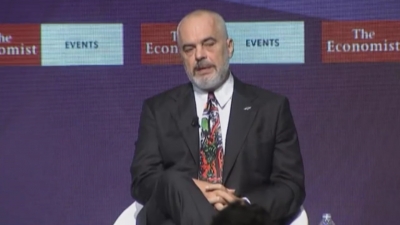 Komuniteti i shqiptarëve në Greqi: Rama nuk takoi emigrantët, por degën e PS në Athinë