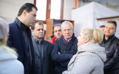 Basha: Bizneset janë gjunjëzuar në Durrës, qeveria të marrë këto 5 masa