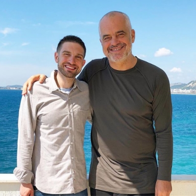 Berisha 'Non Grata': Rama 'feston' me Alex Soros në Durrës