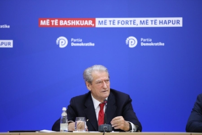 Berisha: Zonja Kim më nderoi duke mos më ftuar, asgjë nuk më ndalon kundër mafias Soros