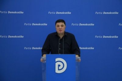 Qëndrimet e ndryshme Rama- Cakaj, PD: Provokim i padenjë, Tirana Zyrtare si vatër përçarje, shqiptarët në Mal të Zi të refuzojnë këto sjellje