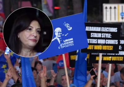 Jozefina Topalli në protestën e opozitës: Përçarjen e tejkaluam, të lirohet Sali Berisha