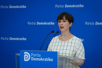 ‘Favorizohet klienti i qeverisë’, PD denoncon aferën 30 milionë dollarëshe të tenderit për uniformat e policisë