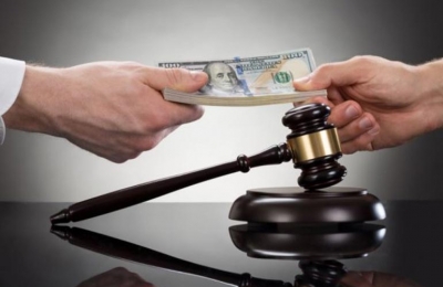 Të barabartë para ligjit? OECD: 88% e shqiptarëve nuk mendojnë kështu