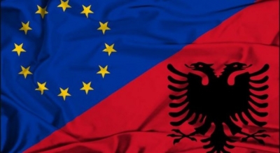 Bashkimi Evropian, shqiptarëve: Bashkohuni me ne duke duartrokitur për mjekët, sonte