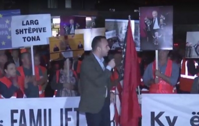 'Mbrojmë familjet tona'/ Vijon rezistenca e banorëve të 'Astirit'