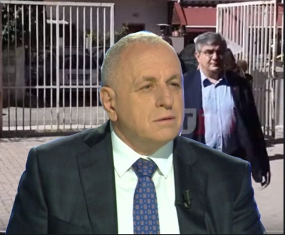 Një biçim senatori italian, pjesë e farsës “gebelsiane”