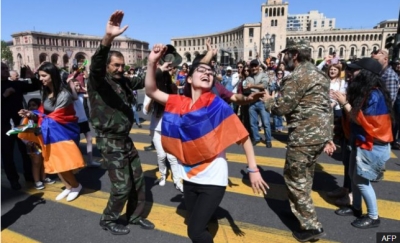 Armeni/ Mosbindje civile, qytetarët bllokojnë rrugët kryesore