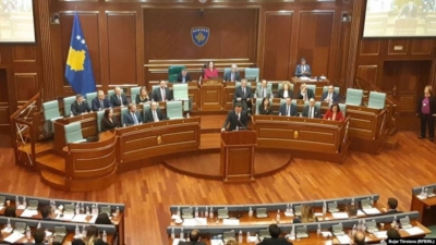 Mocioni i mosbesimit/ 4 skenarët e mundshëm nëse rrëzohet qeveria e Albin Kurtit