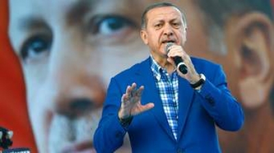 Video\ Erdogan kërcënon kryeministrin e Kosovës ‘’ Do të japësh llogari edhe t’i për këtë’’
