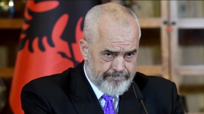 ANALIZA- Miku i oligarkëve dhe armiku i biznesit që po falimenton ekonominë