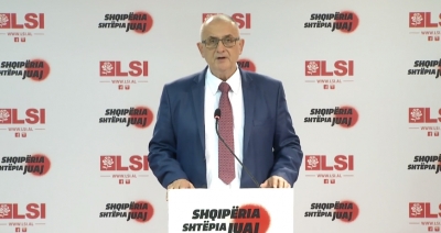 Kolegji Zgjedhor la në fuqi 30 qershorin, ironizon Vasili: Vendos edhe për tredhjen e qenve të rrugës, po ja kërkoi Babloku