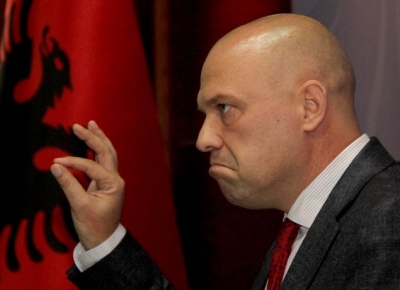 Manjani: Blerësi i votave është i pafytyrë. Shitësi është faqezi