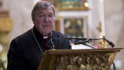 Zyrtari më i lartë i Vatikanit para gjygjit për abuzim seksual