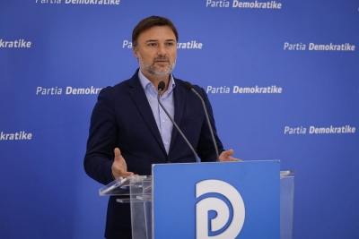 SKANDALI/ PD: Kompania kompjuterike e shtoi tregtinë e ushqimeve 6 ditë para tenderit