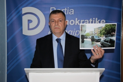 Xhaçka në shkelje të ligjit përdor automjetet e ushtrisë dhe helikopterin për aktivitetet e PS