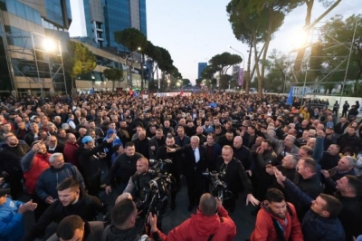 Sot protesta e opozitës. Berisha: Do mbushim sheshin në kryeqytet