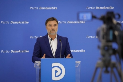 PD:Një kompani antenash televizive, pa përvojë në shëndetësi, fitoi tenderin sekret