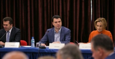 Opozita vendos: Betejë kundër qeverisë në të gjitha frontet