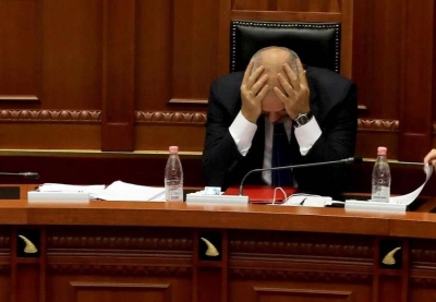 VIDEO/ Përgjimet e ‘Bild’, Rama në gjendje të rëndë, mban larg median