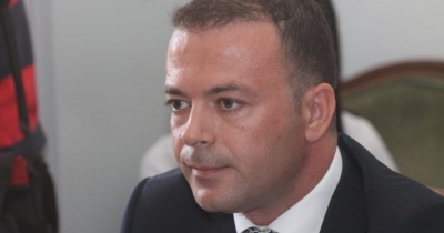 Flamur Fezaj: Pse hesht Kodheli per trafikantin Pjetri!!??