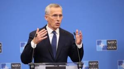Stoltenberg: Është e rëndësishme që NATO të rrisë prezencën në Kosovë pas rritjeve të tensioneve