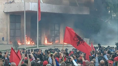 Rama, asnjeherë s'ka fituar pushtet të merituar me frymë popullore, por vetëm me hile e truke elektorale