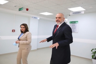 Miliona euro/Shqetësim në Shqipëri mbi tenderat sekret për COVID-19