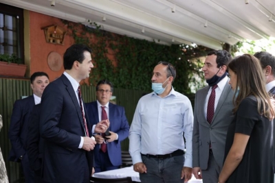 ‘’Projekte e nisma konkrete’’, Basha kalon disa orë me Kurtin: Sot në opozitë dhe nesër në drejtim të vendit, do i ofrojmë çdo ndihmë Kosovës