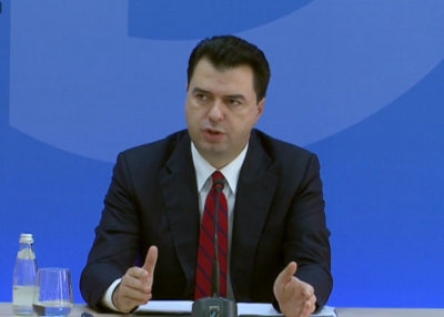 VIDEO LIVE/ Negociatat dhe zhvillimet politike, Lulzim Basha, bashkëbisedim me gazetarët