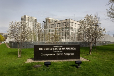 SHBA po diskuton futjen e forcave operacionale në Kiev për të mbrojtur ambasadën