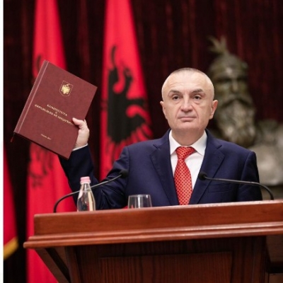 Meta: Kush s’njeh dekretin provokon paqen sociale, izolim të çmendurve. Sa më shpejt datë tjetër për zgjedhjet